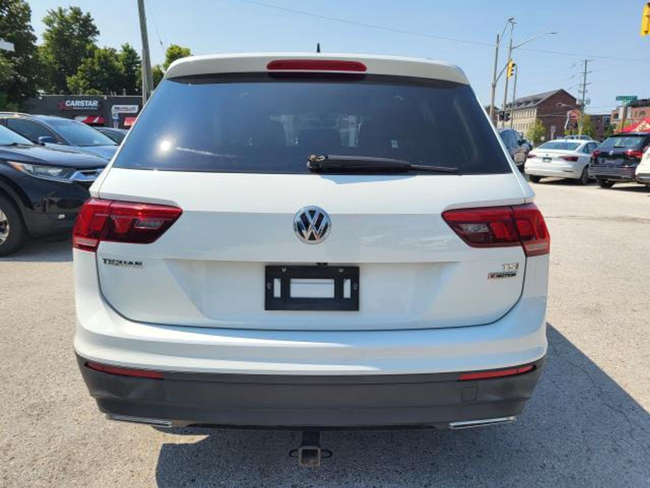 2018 Volkswagen Tiguan COMFORTLINE Photo3