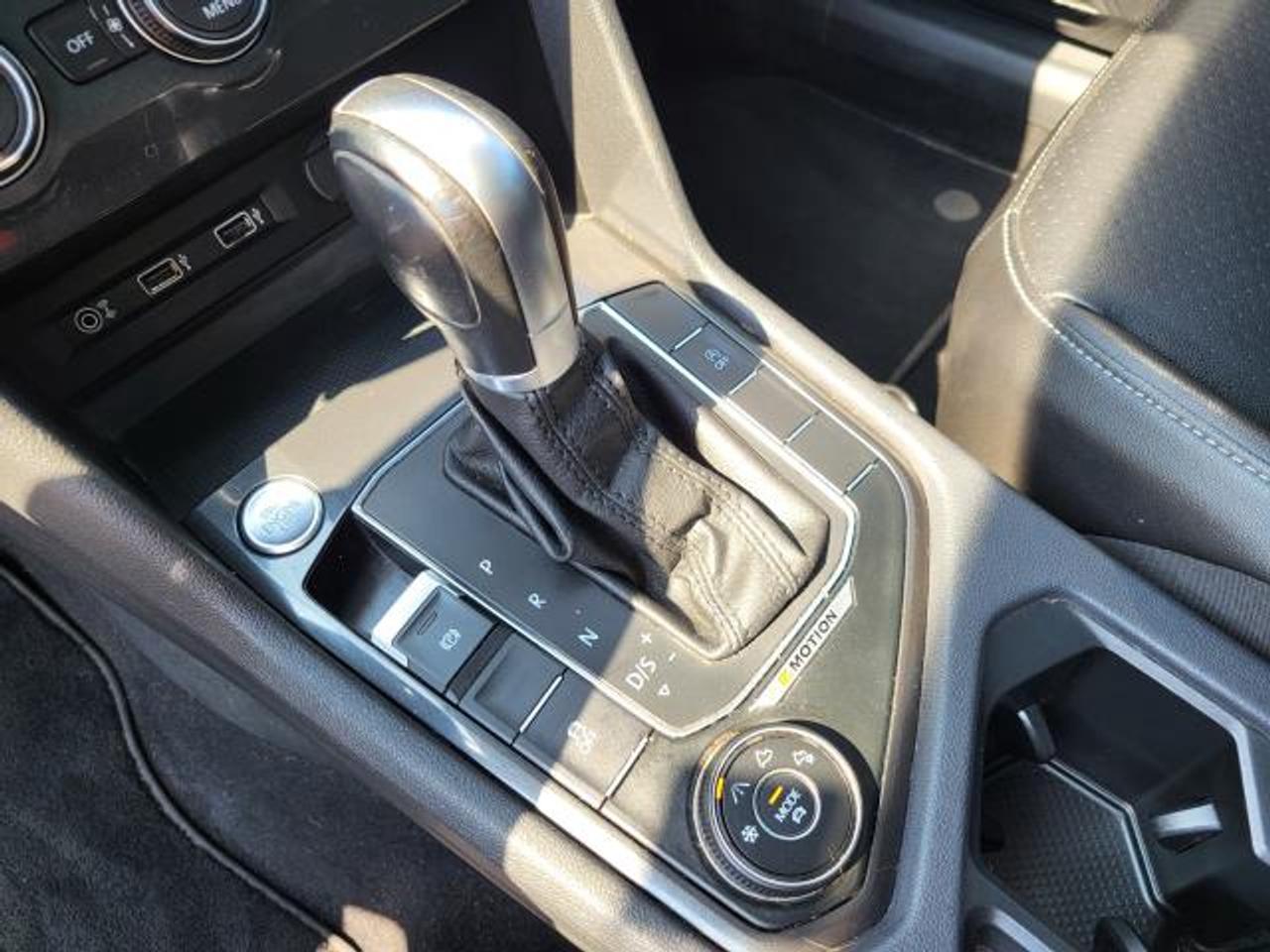 2018 Volkswagen Tiguan COMFORTLINE Photo