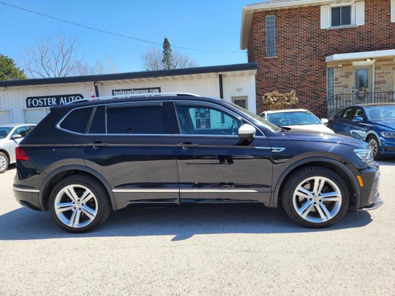 2018 Volkswagen Tiguan RLINE 7 PASSENGER Photo