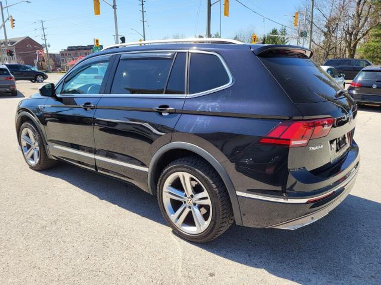 2018 Volkswagen Tiguan RLINE 7 PASSENGER Photo