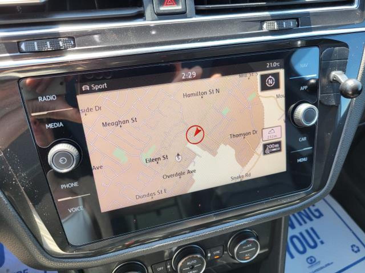 2018 Volkswagen Tiguan RLINE 7 PASSENGER Photo