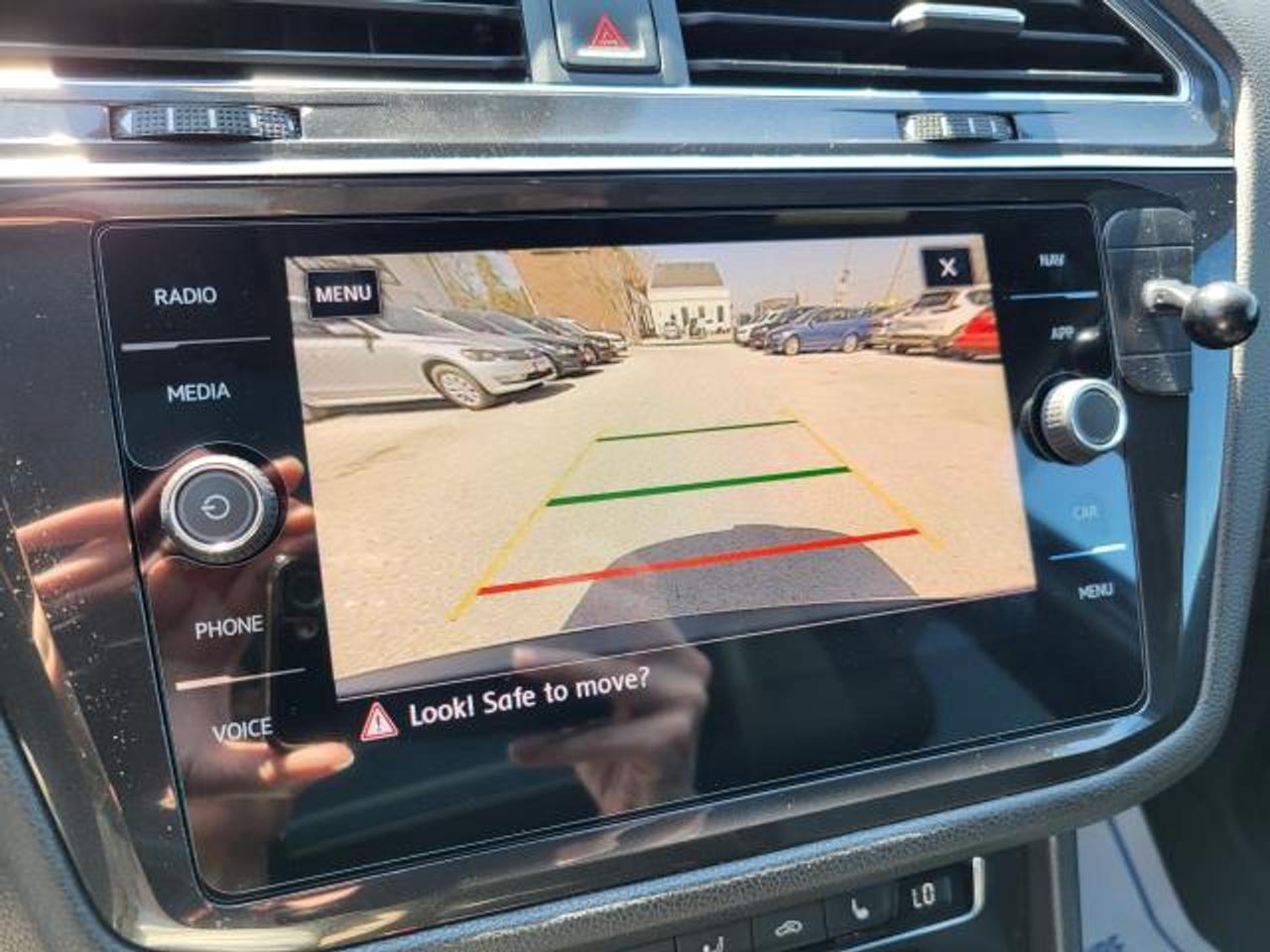 2018 Volkswagen Tiguan RLINE 7 PASSENGER Photo