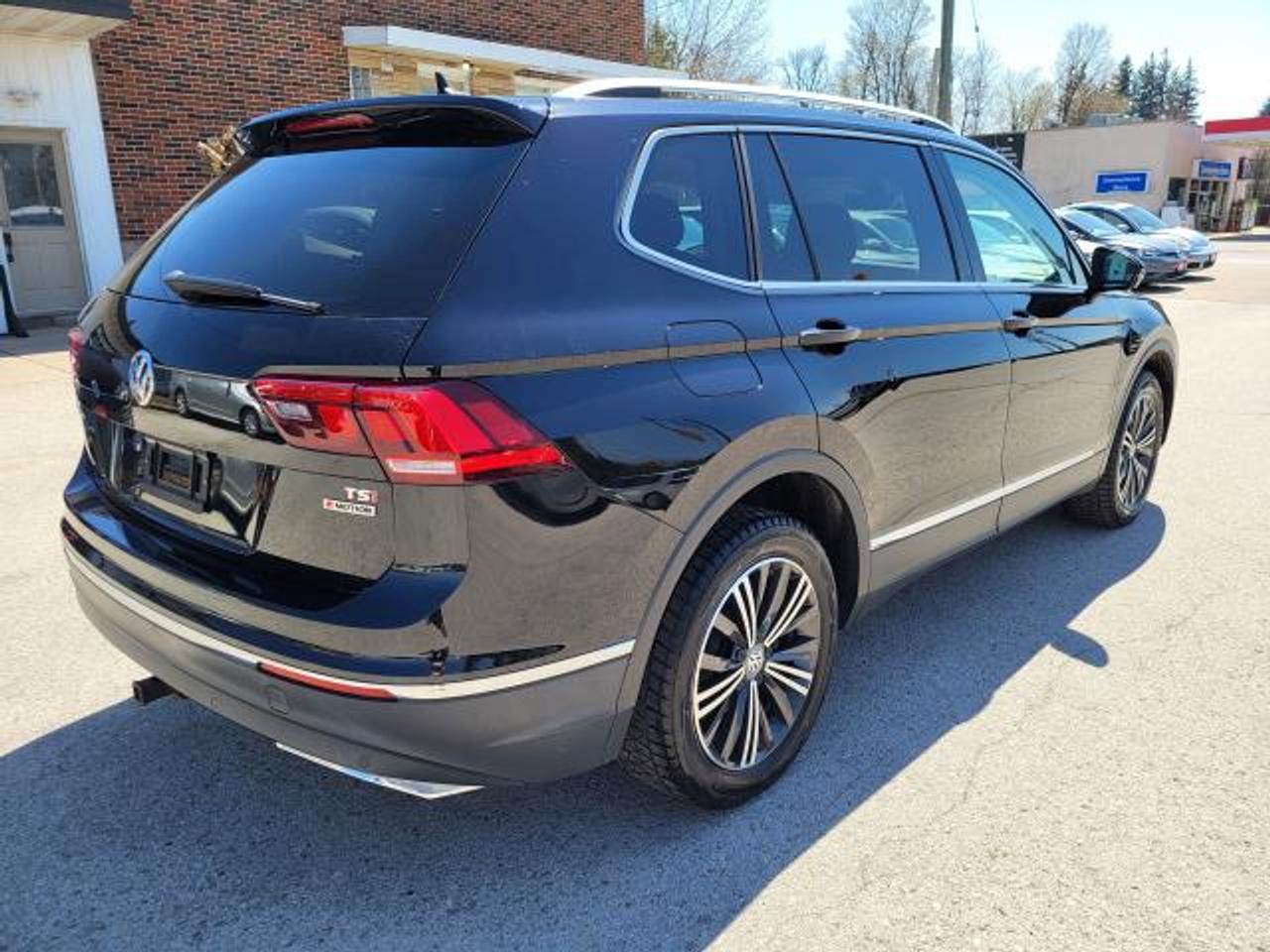 2018 Volkswagen Tiguan Highline Photo3