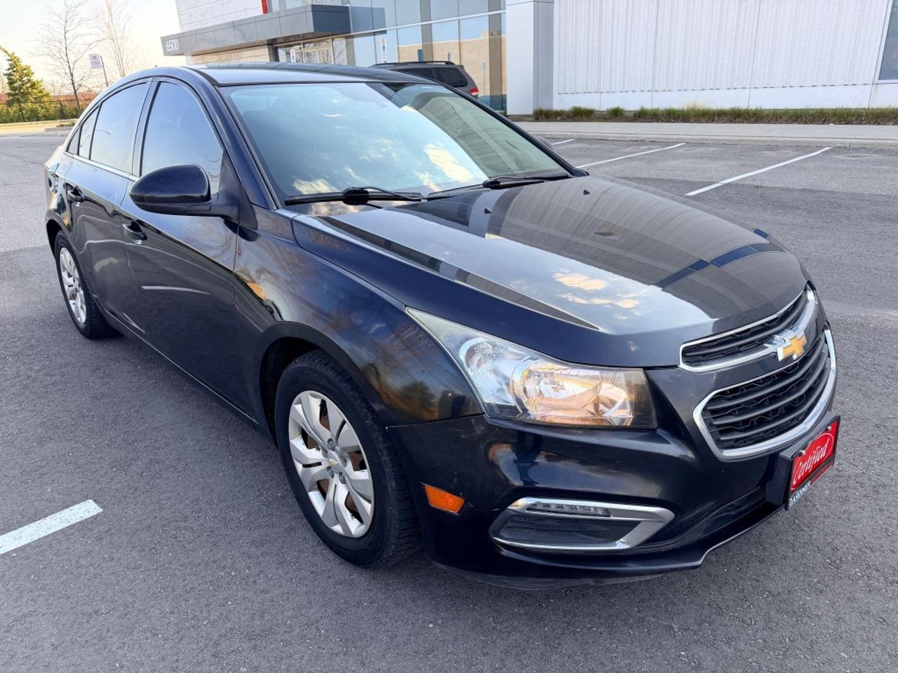 2015 Chevrolet Cruze 4dr Sedan 1LT Photo4