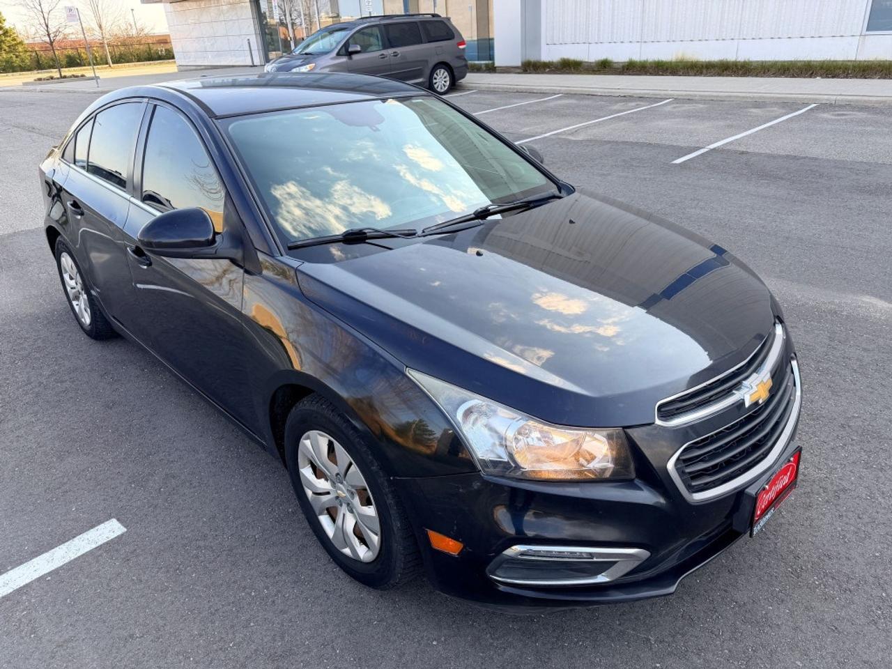 2015 Chevrolet Cruze 4dr Sedan 1LT Photo3