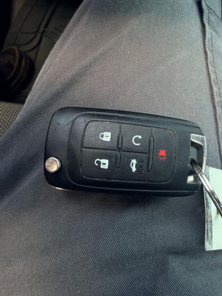 2015 Chevrolet Cruze 4dr Sedan 1LT Photo