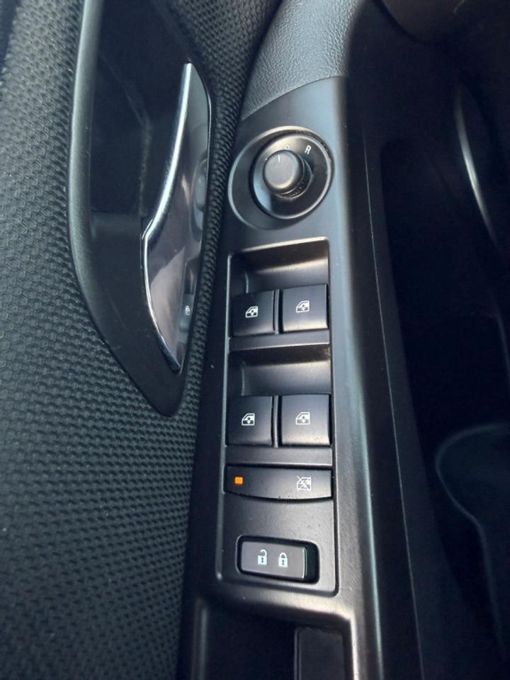 2015 Chevrolet Cruze 4dr Sedan 1LT Photo