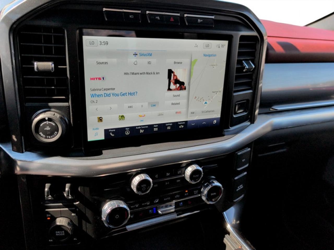 2022 Ford F-150 Lariat  **CLEAN CARFAX** Photo