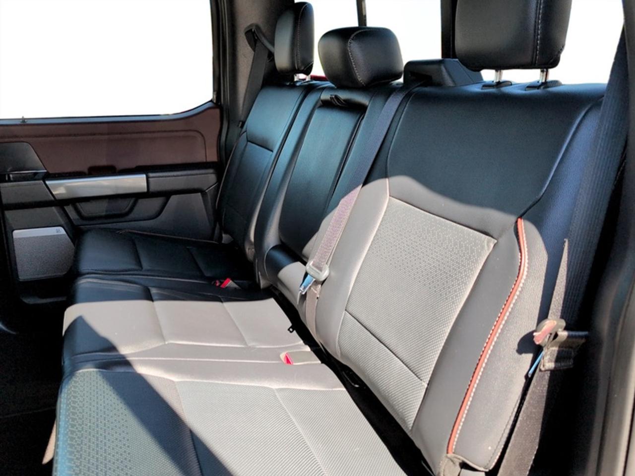 2022 Ford F-150 Lariat  **CLEAN CARFAX** Photo