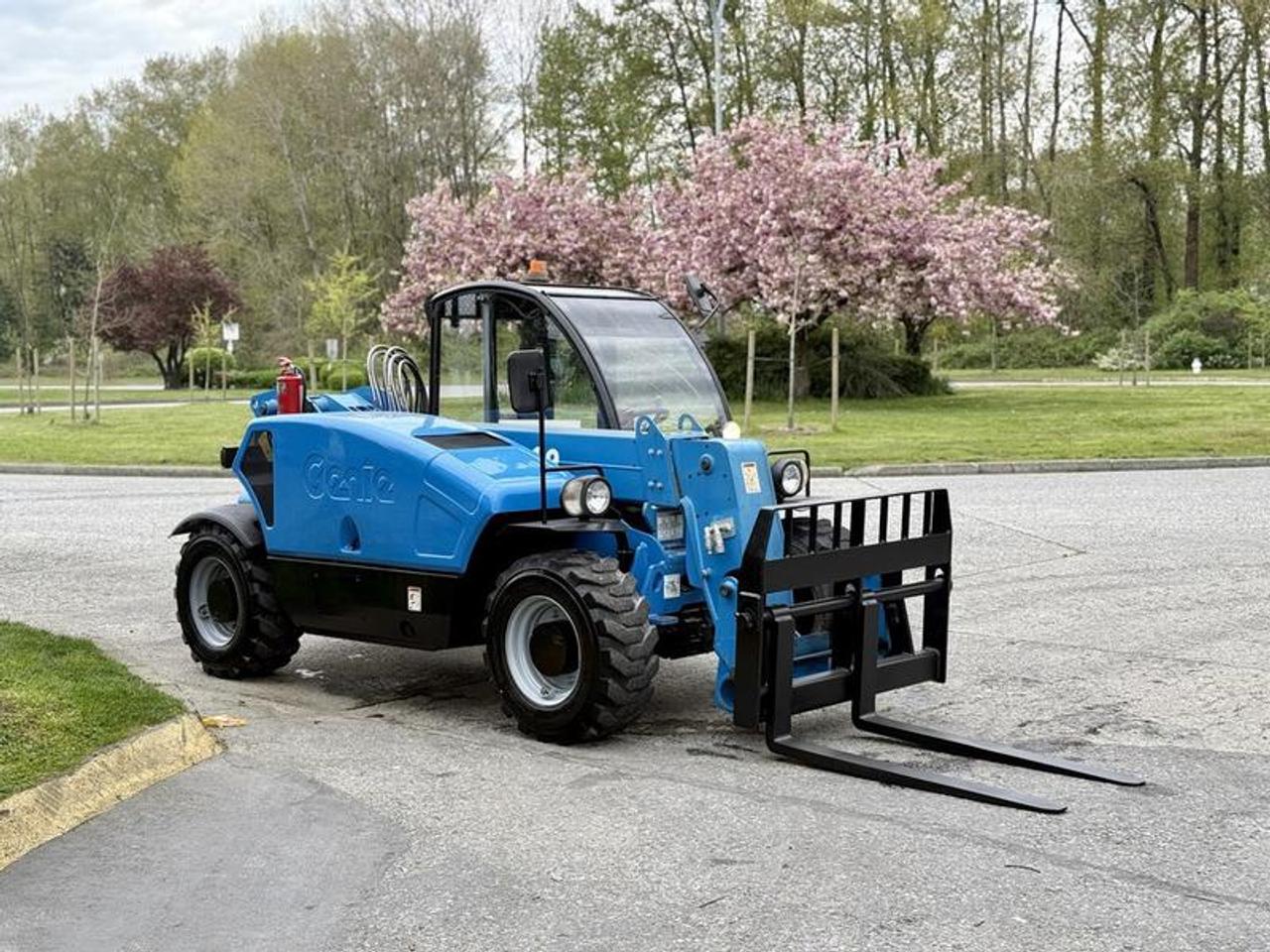 This 2020 Genie GTH-5519 compact telehandler is powered by a 2.9L Deutz TD 2.9L 4-cylinder diesel rated at approximately 74 hp, paired with a hydrostatic transmission and 4x4 drivetrain with 4-wheel steer for enhanced maneuverability. It features an enclosed cab and offers a maximum lift capacity of 5,500 lbs, with 4,400 lbs at maximum height and 1,900 lbs at maximum forward reach. The unit provides a maximum lift height of approximately 18 feet 10 inches and a forward reach of 11 feet 3 inches, with a drawbar pull of 10,250 lbs and travel speed up to 24 km/h. Additional specifications include a hydraulic system capacity of 31.7 gallons, auxiliary flow of 17 GPM, and operating pressure of 3,918 psi. Finished in blue with a black vinyl interior, this telehandler offers a compact and capable solution for construction, material handling, or job site applications. This item is currently OFFSITE. You must register an appointment with our office to schedule an offsite viewing. Appointments must be made a minimum of one business day in advance (and as defined by the days that Repo.com is open for business) before your appointment can be scheduled and confirmed. We may, at our own discretion, instead opt to transport smaller items to Repo.coms main yard for viewing purposes.  $68,890.00 plus $375 processing fee, $69,265.00 total payment obligation before taxes.   Listing report, warranty, contract commitment cancellation fee, financing available on approved credit (some limitations and exceptions may apply). All above specifications and information is considered to be accurate but is not guaranteed and no opinion or advice is given as to whether this item should be purchased. We do not allow test drives due to theft, fraud, acts of vandalism and undetectable impaired driving. Instead we provide the following benefits: Complimentary Warranty (with options to extend), Limited Money Back Satisfaction Guarantee on Fully Completed Contracts, Contract Commitment Cancellation, and an Open-Ended Sell-Back Option. Ask seller for details or call 604-522-REPO(7376) to confirm listing availability.