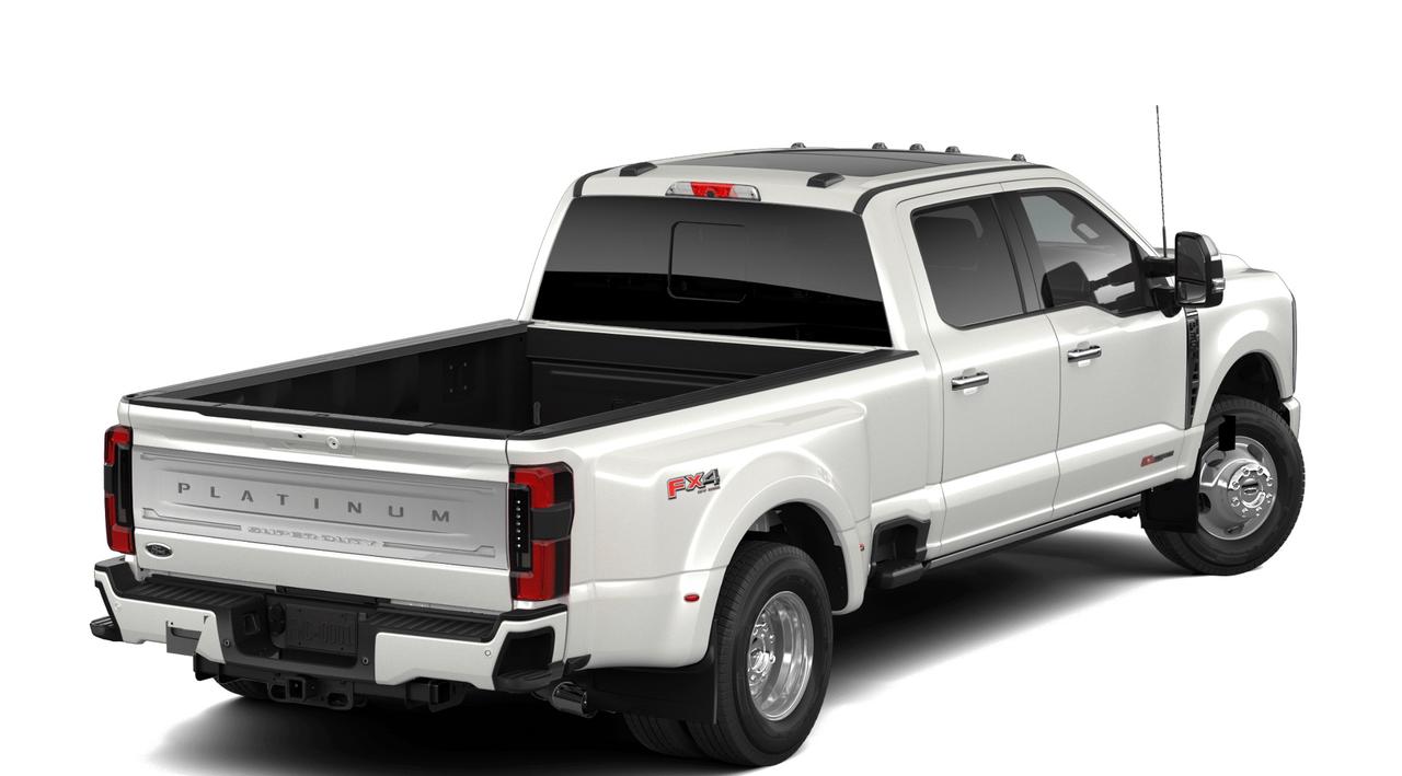 2026 Ford F-350 Super Duty DRW Platinum Photo2