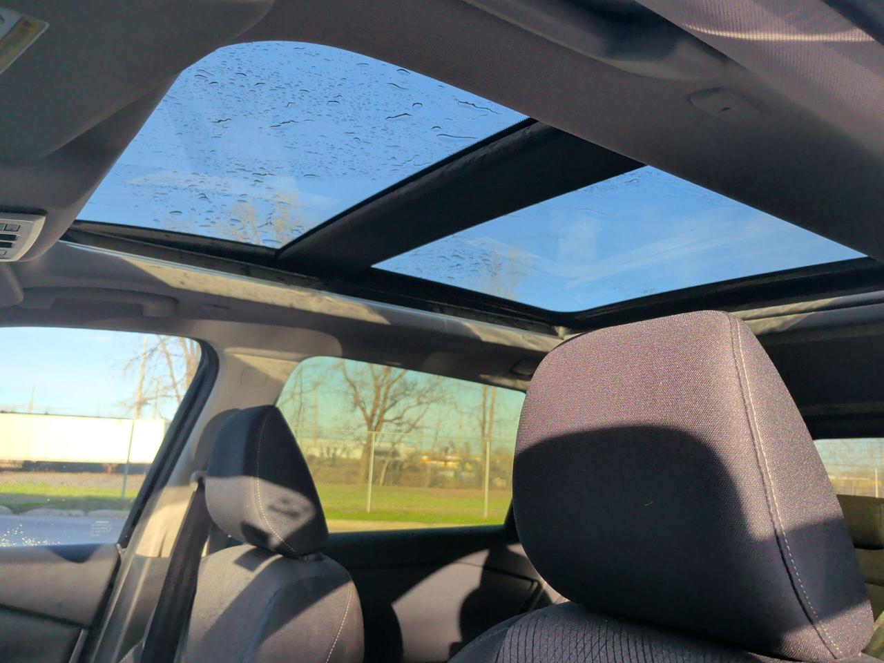 2024 Nissan Rogue SV MOONROOF Photo