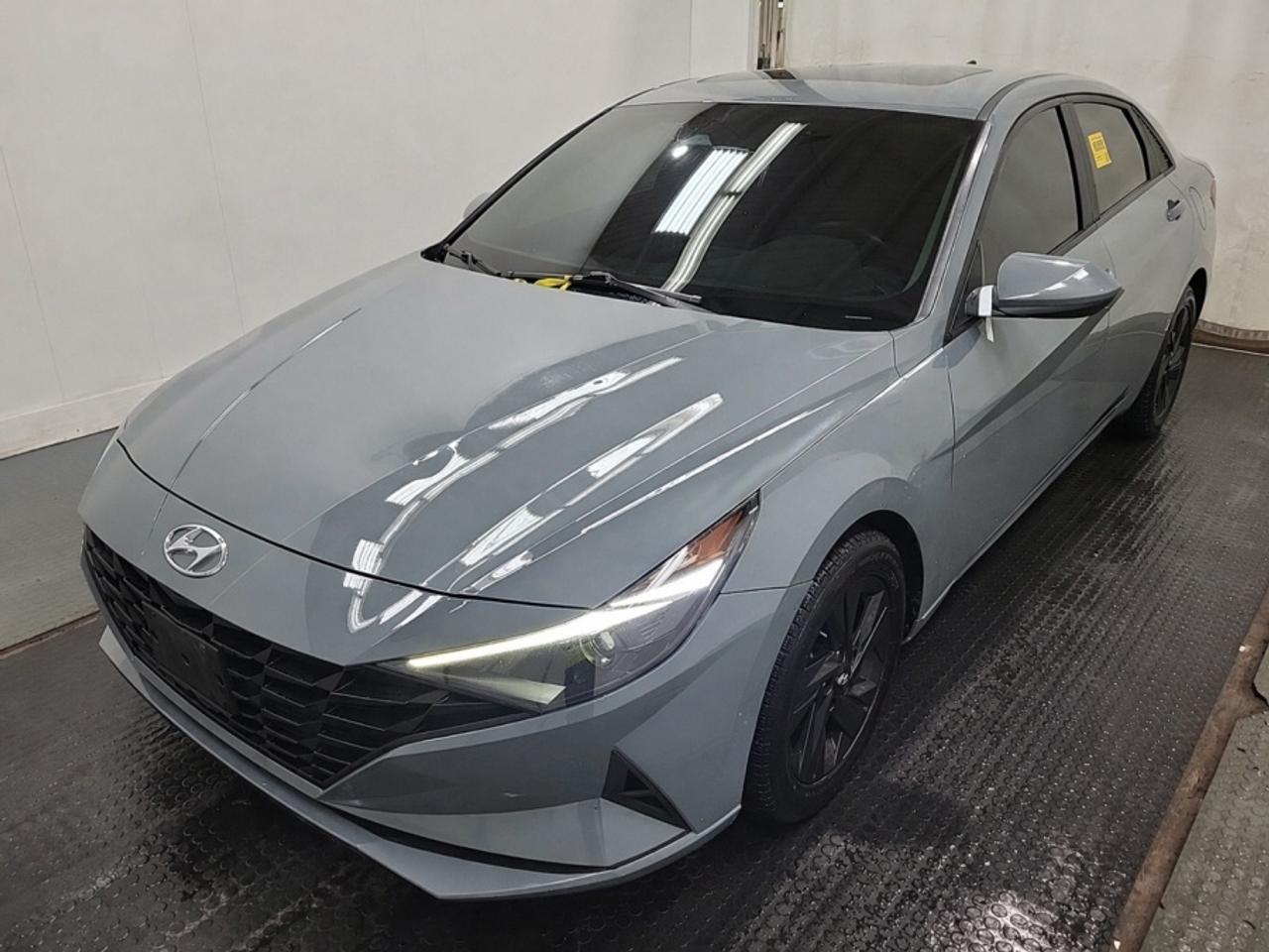 Used 2022 Hyundai Elantra PREFERRED ~AUTOMATIC, FULLY CERTIFIED WITH WARRANT for sale in North York, ON