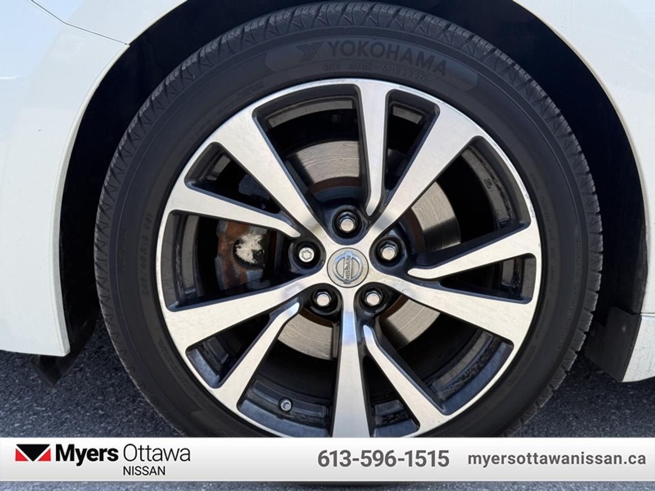 2016 Nissan Maxima Platinum  - Sunroof -  Navigation Photo