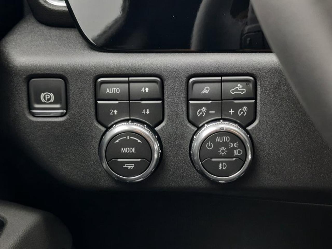 13972872