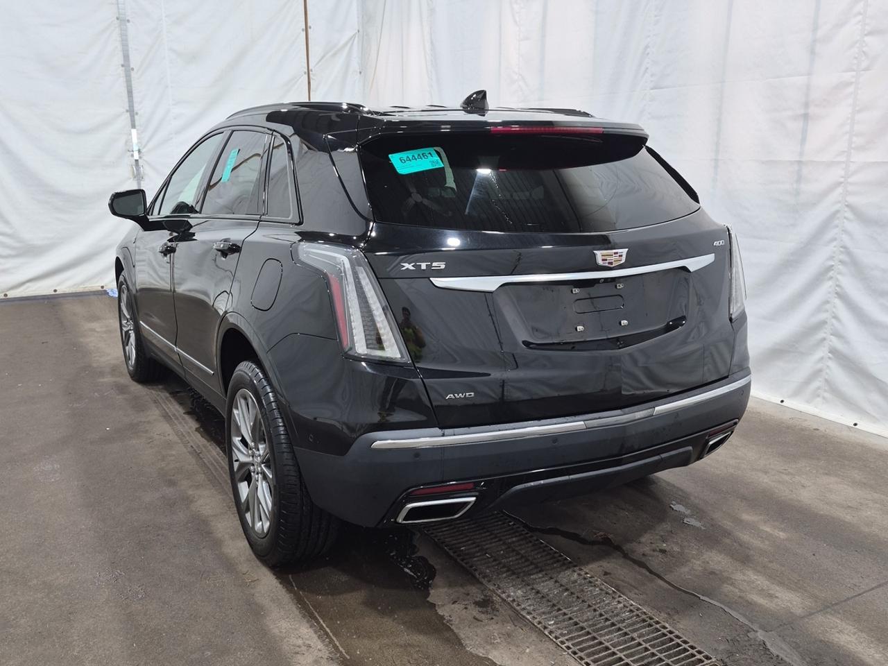 2021 Cadillac XT5 AWD Sport LOADED! HUD, BOSE, CAMERA MIRROR! - Photo #4