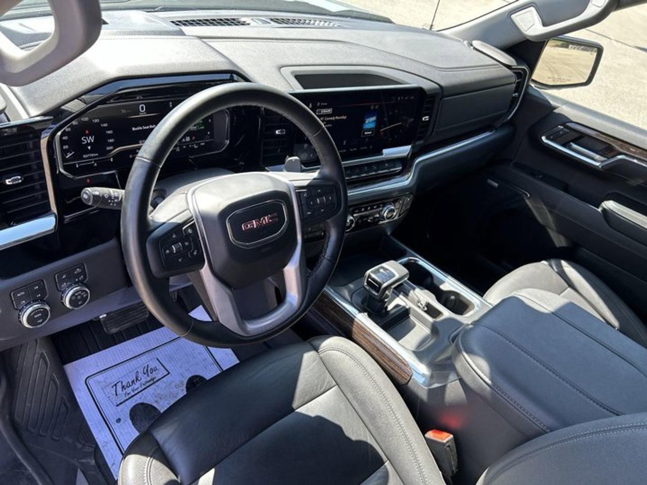 2024 GMC Sierra 1500 Elevation Crew Cab Standard Box 4WD | No Accidents | Leather Seats | 360 Camera Photo