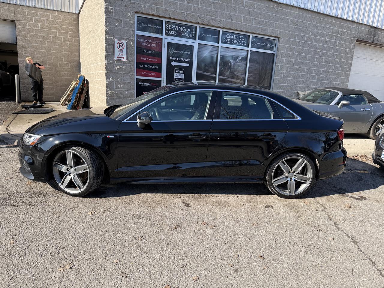 2017 Audi A3 2.0T Technik LOADED!! B&O STEREO, AWD, LEATHER!! Photo3