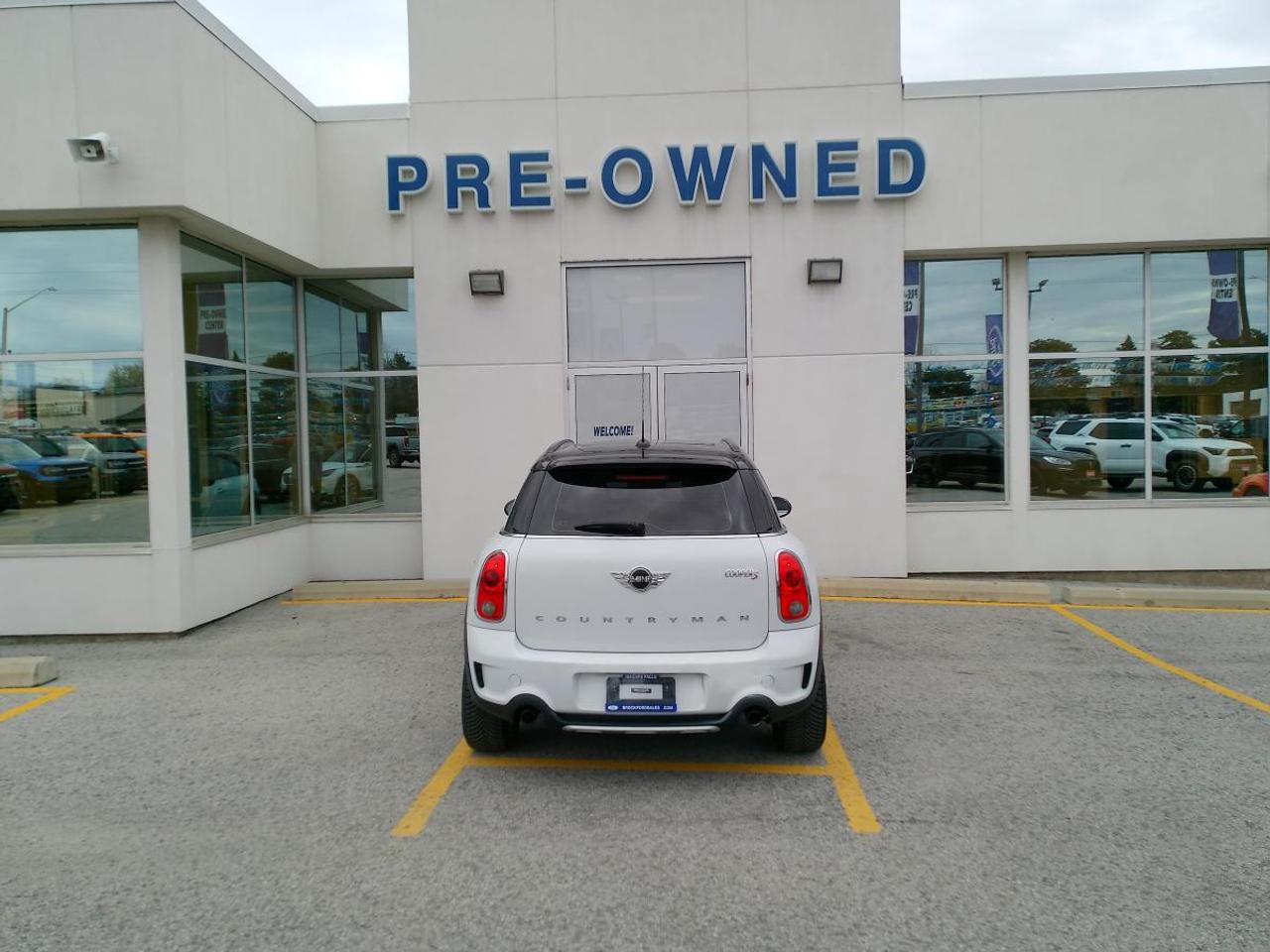 2015 MINI Cooper C ALL4 4dr S Photo