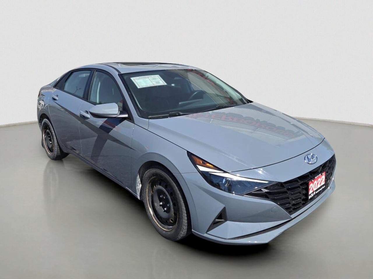2022 Hyundai Elantra Preferred IVT w/Sun &amp; Tech Package Photo