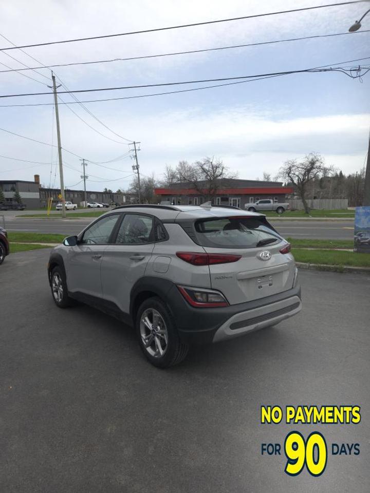 2022 Hyundai KONA 2.0L AWD Preferred Photo2