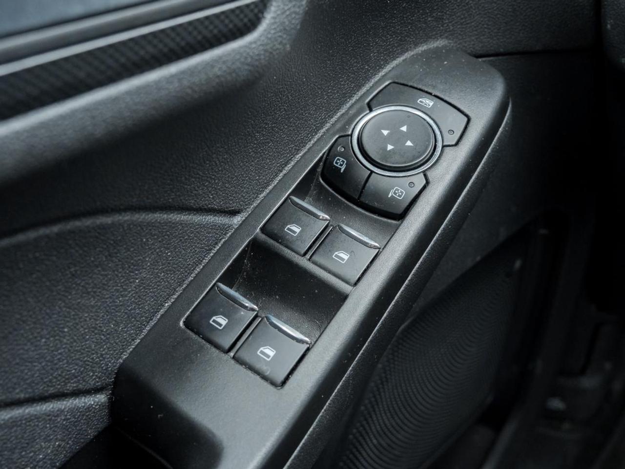 2023 Ford Escape ST-Line Photo