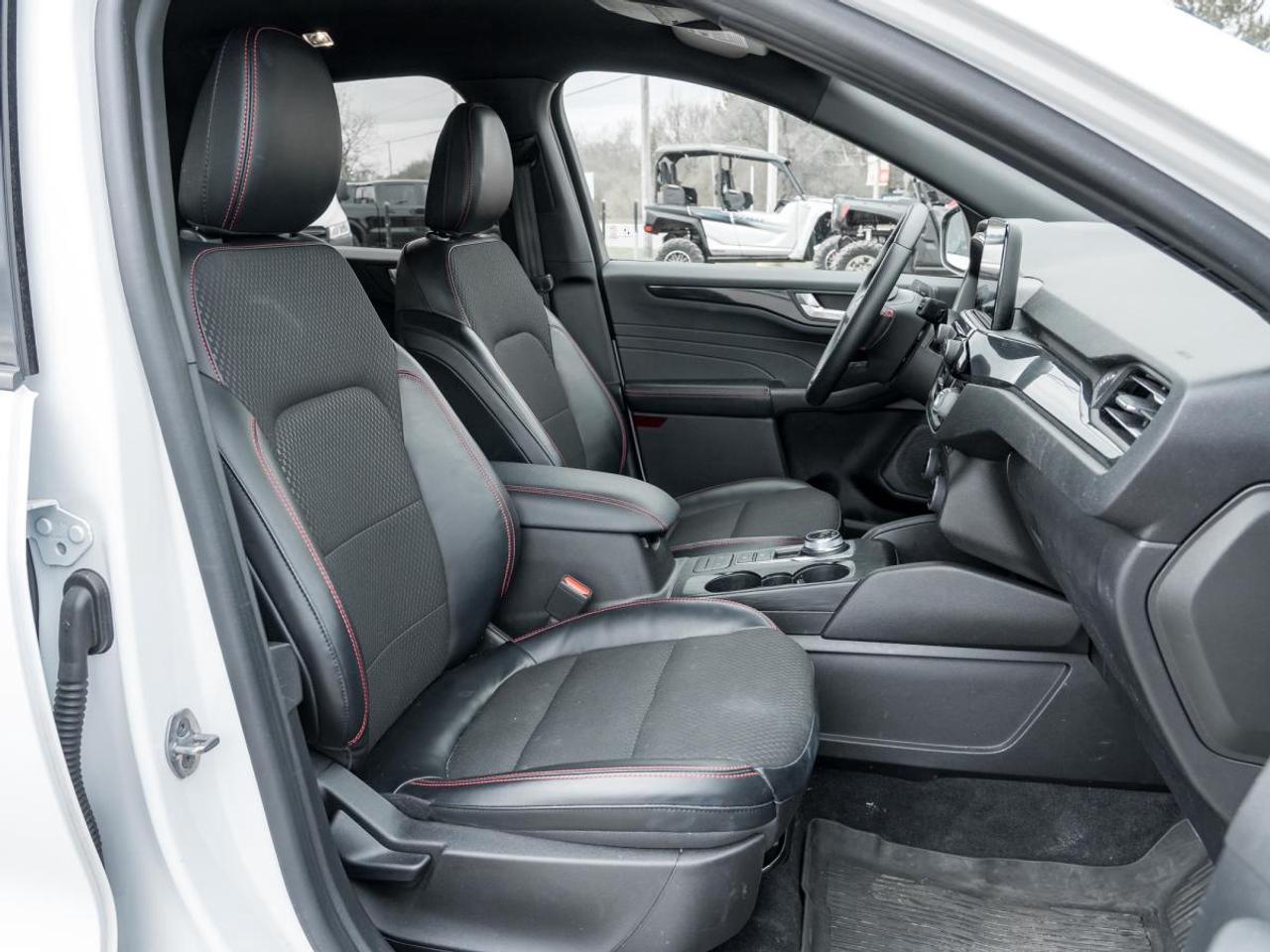 2023 Ford Escape ST-Line Photo