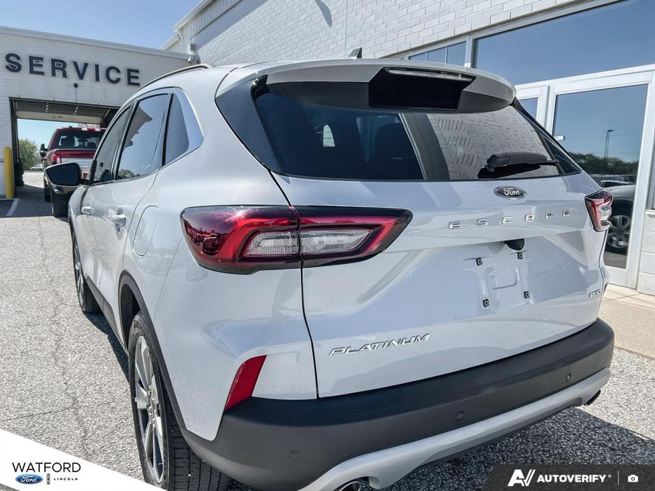 2025 Ford Escape Platinum AWD Photo