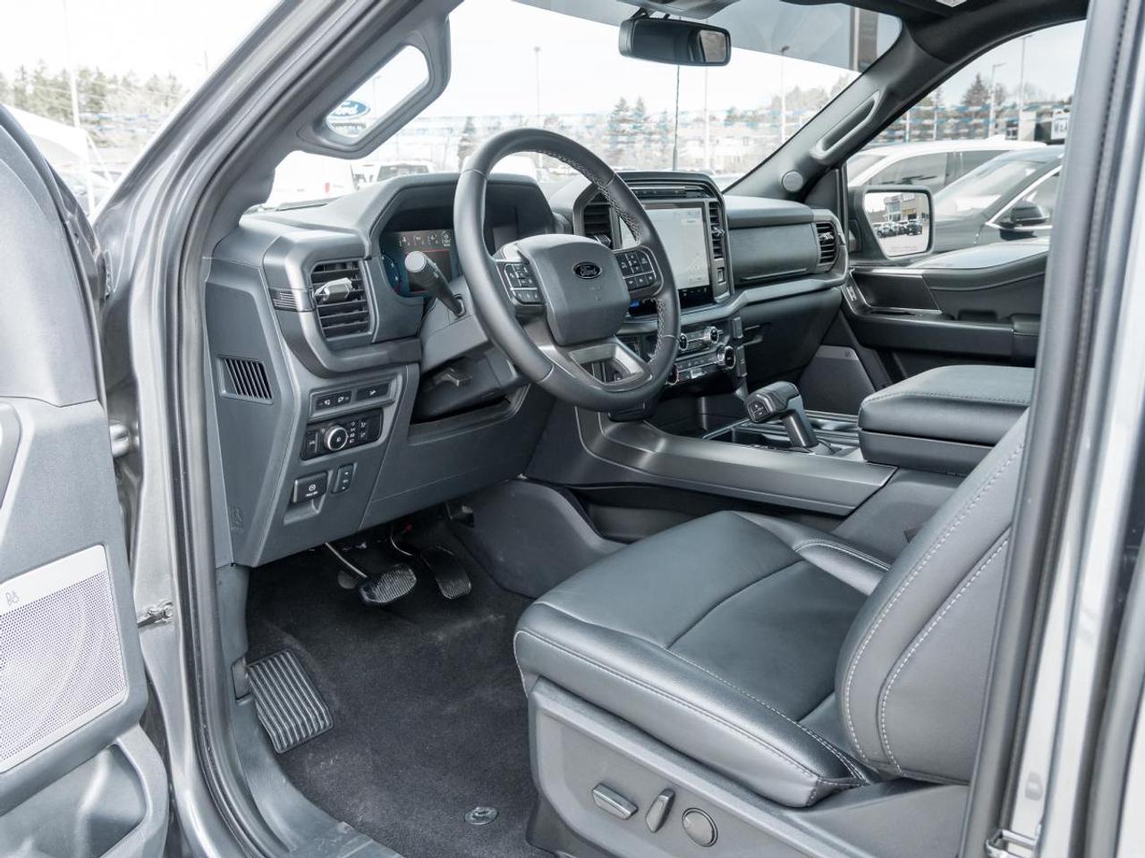 2024 Ford F-150 XLT Photo
