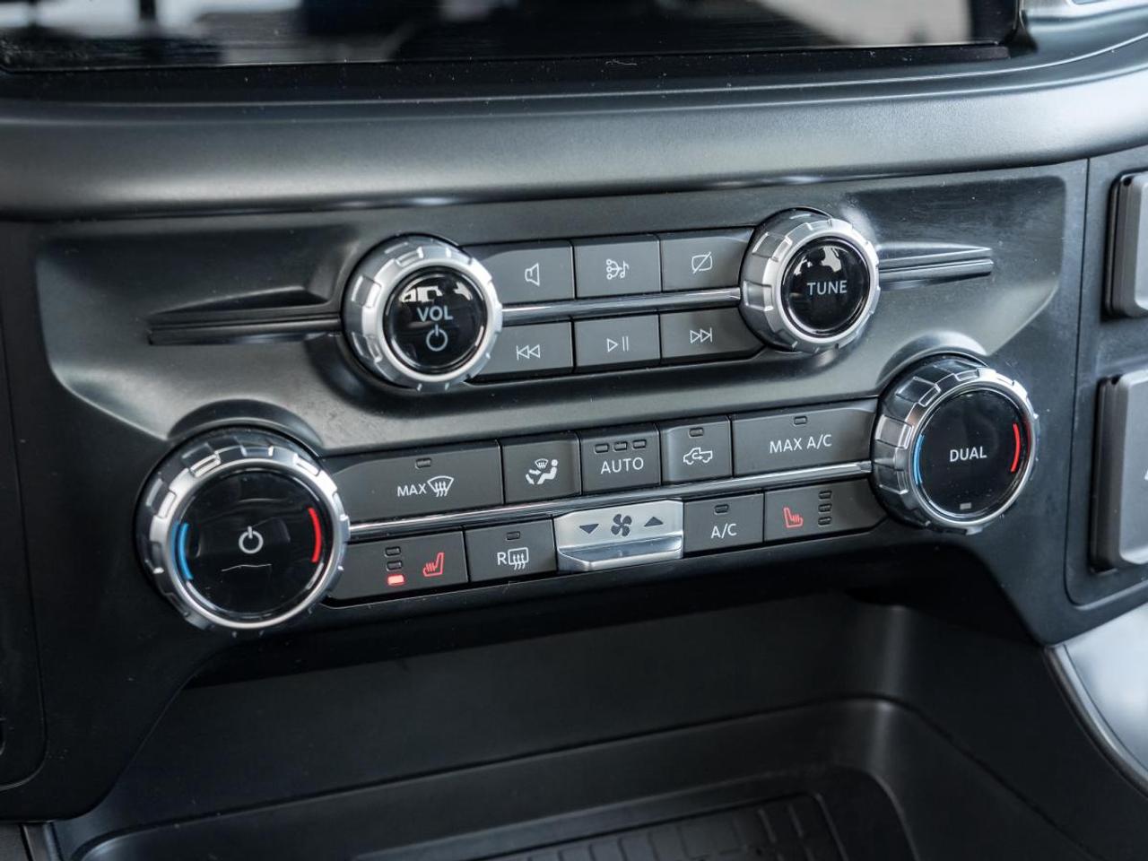 2024 Ford F-150 XLT Photo