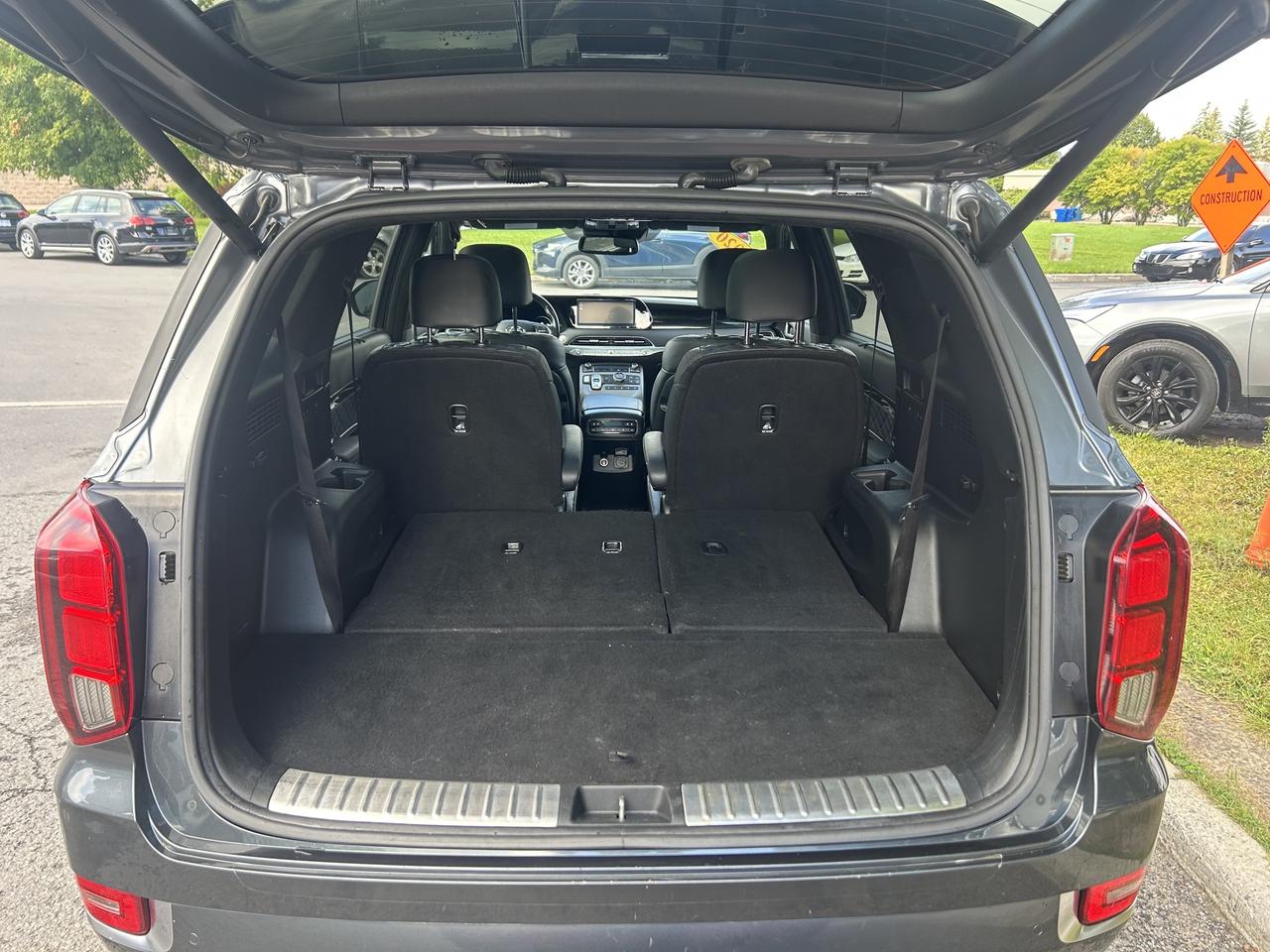 2020 Hyundai PALISADE Ultimate LOADED! SUNROOF, LEATHER, HEATED SEATS!! Photo