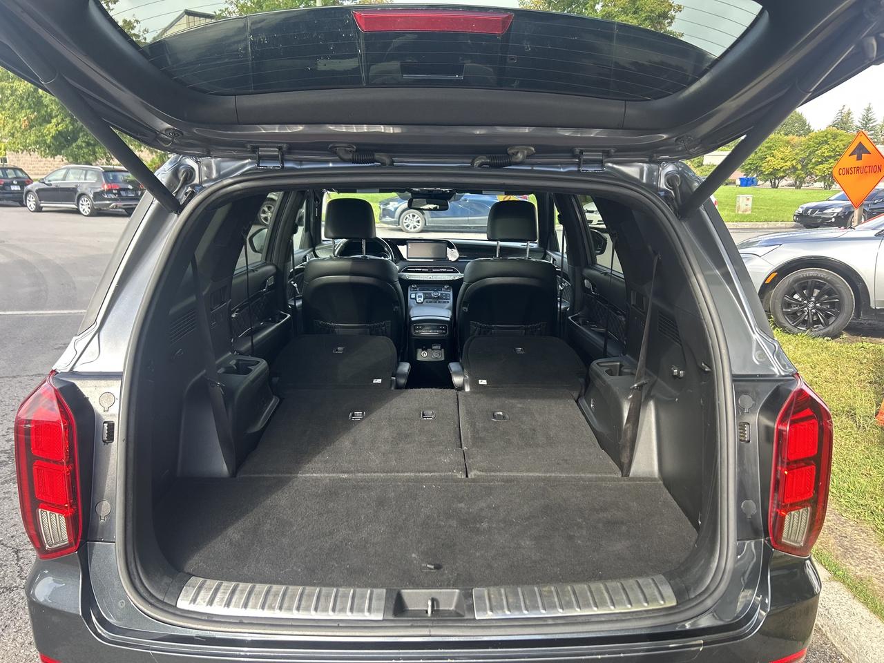 2020 Hyundai PALISADE Ultimate LOADED! SUNROOF, LEATHER, HEATED SEATS!! - Photo #10
