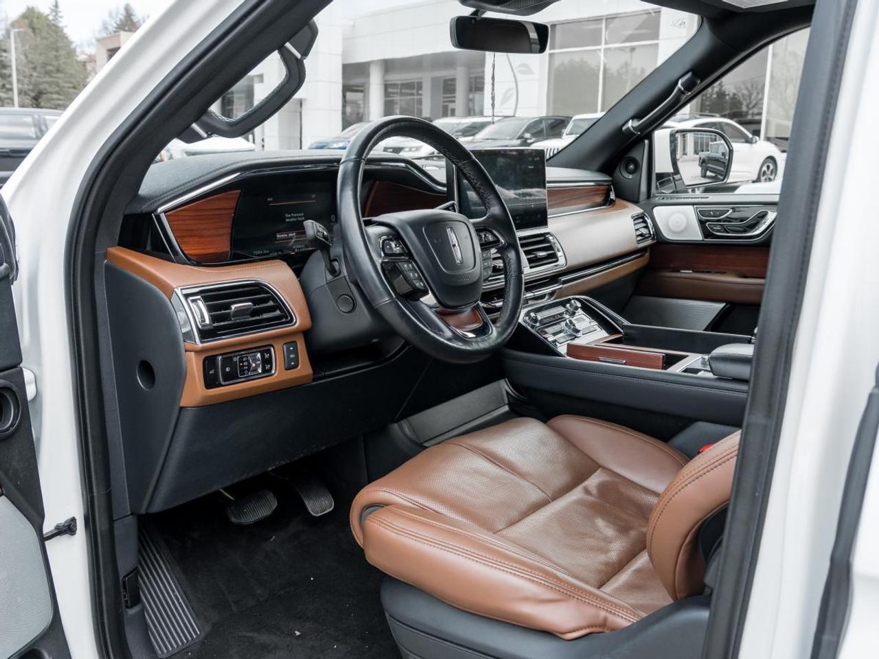 2023 Lincoln Navigator Reserve Photo