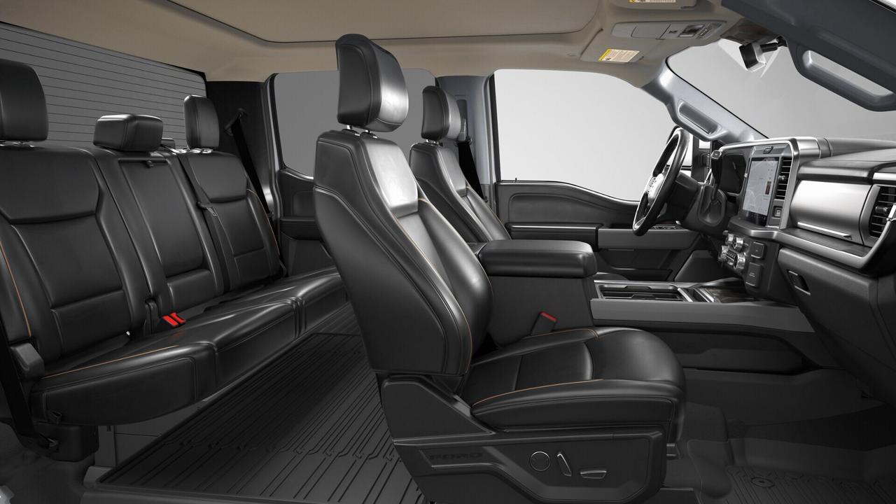 2026 Ford F-250 Super Duty SRW Lariat Photo