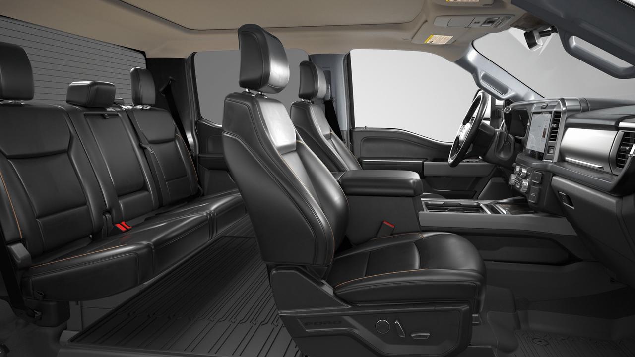 2026 Ford F-250 Super Duty SRW Lariat Photo3