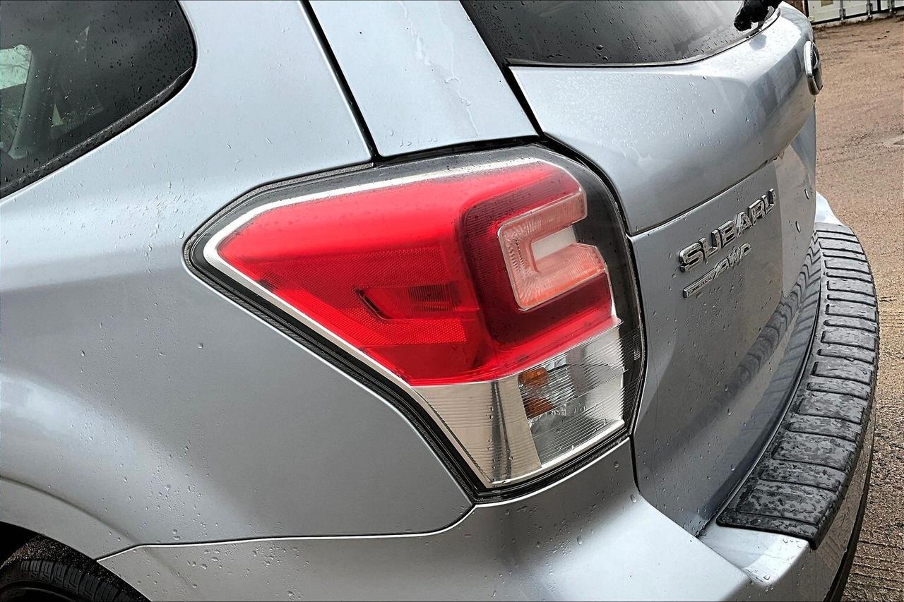 2017 Subaru Forester 2.5i Photo