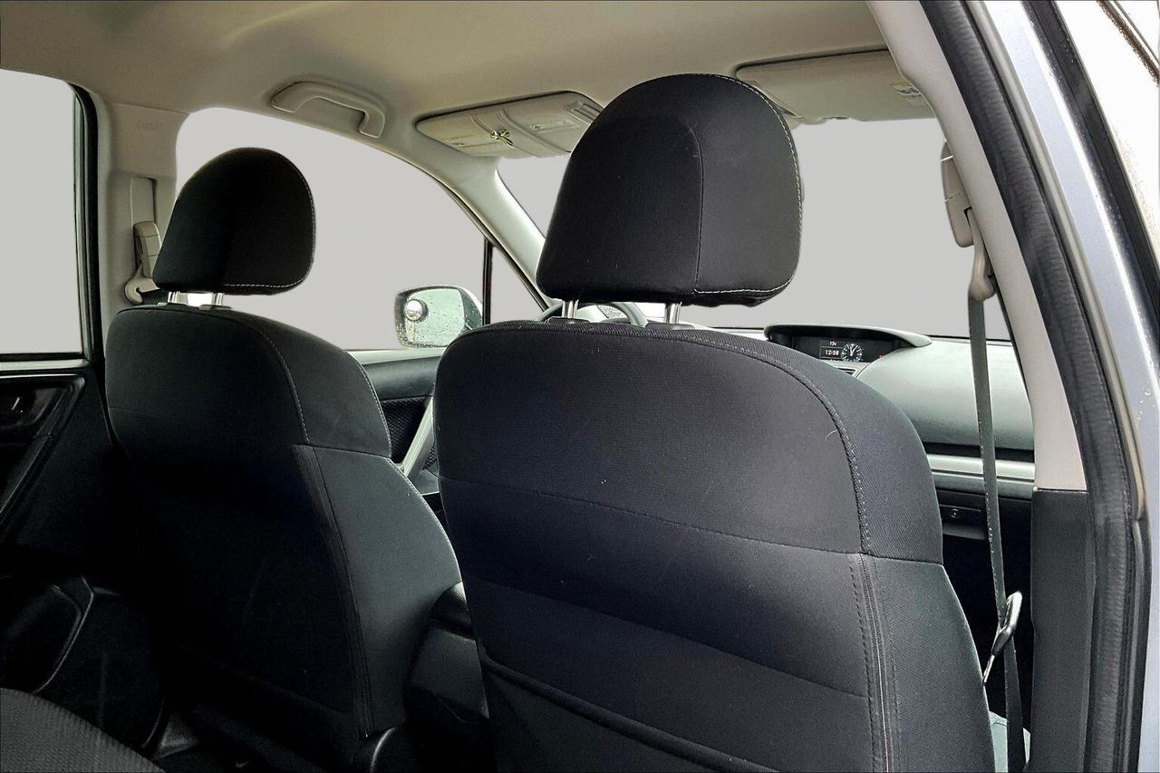 2017 Subaru Forester 2.5i Photo