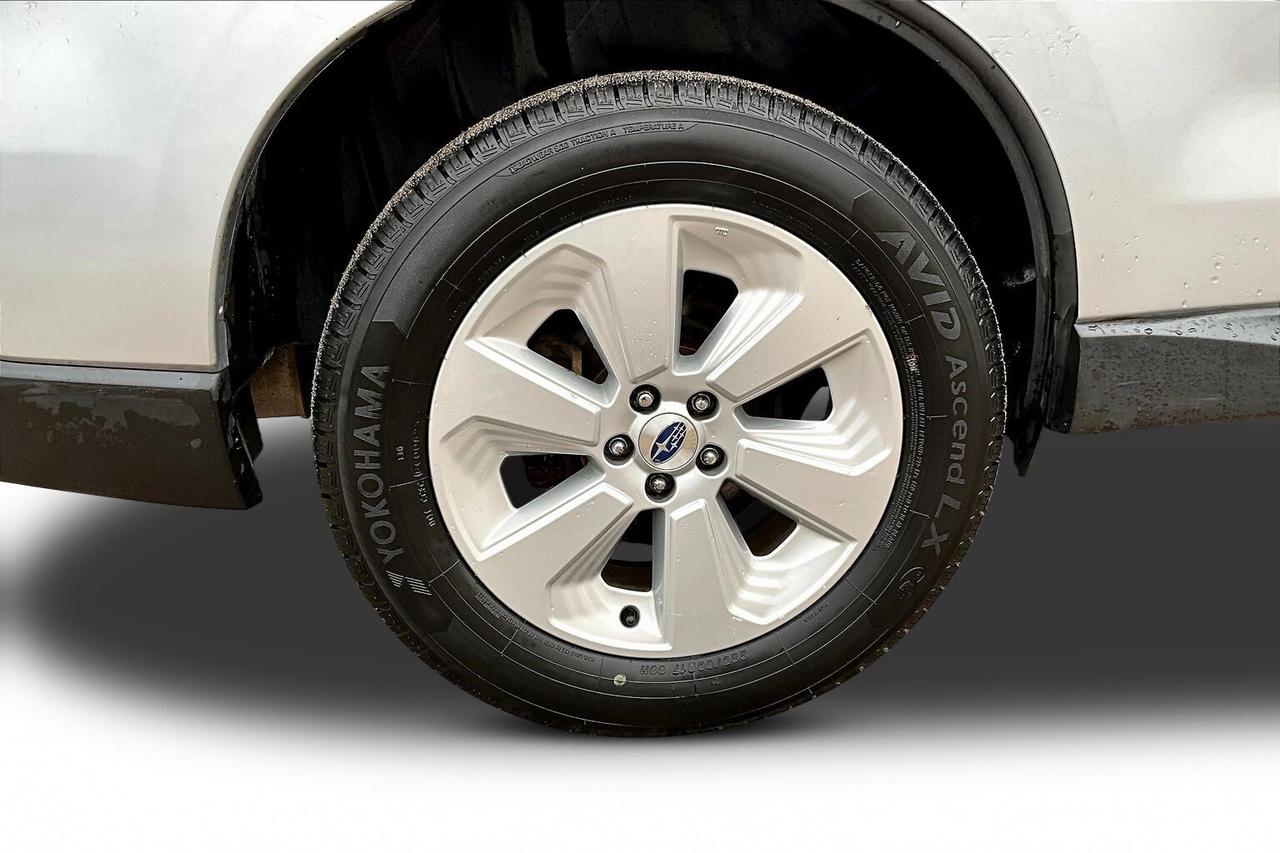 2017 Subaru Forester 2.5i Photo