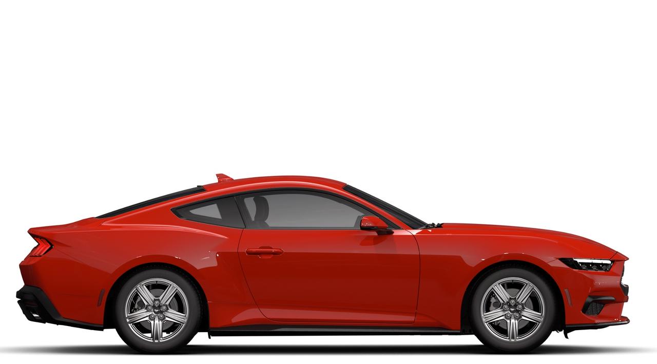 2026 Ford Mustang EcoBoost Premium Fastback Photo4