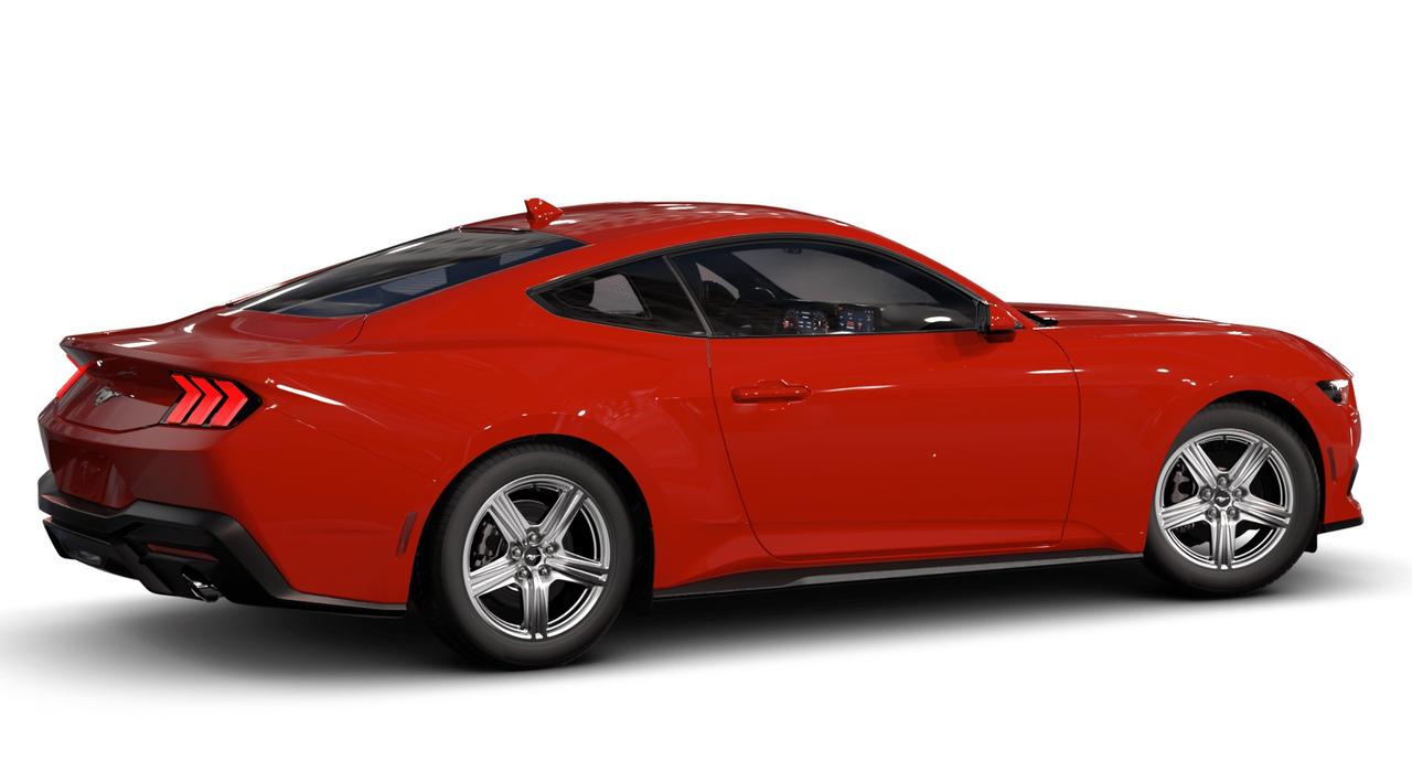 2026 Ford Mustang EcoBoost Fastback Photo2