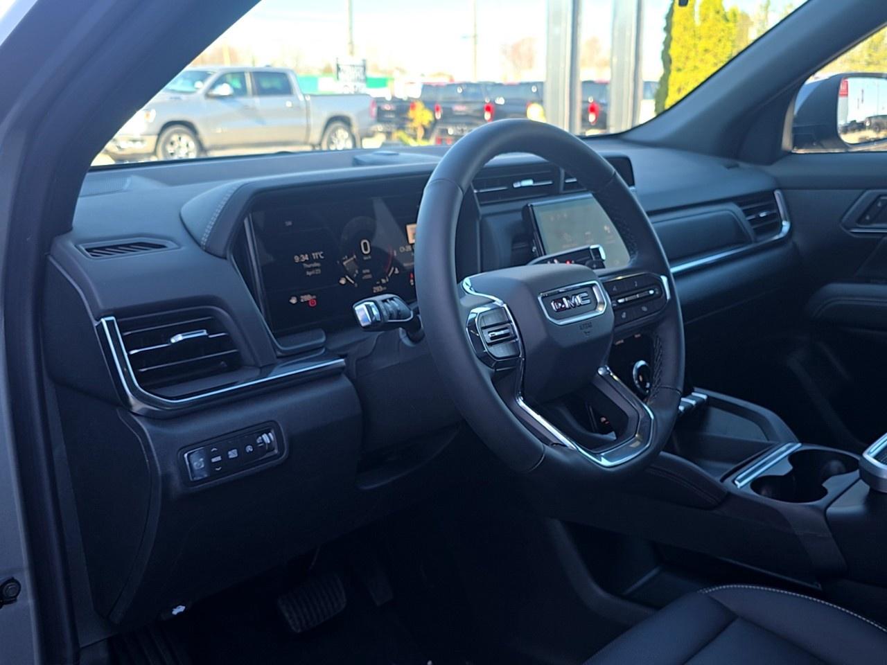 2026 GMC Terrain fwd elevation Photo3