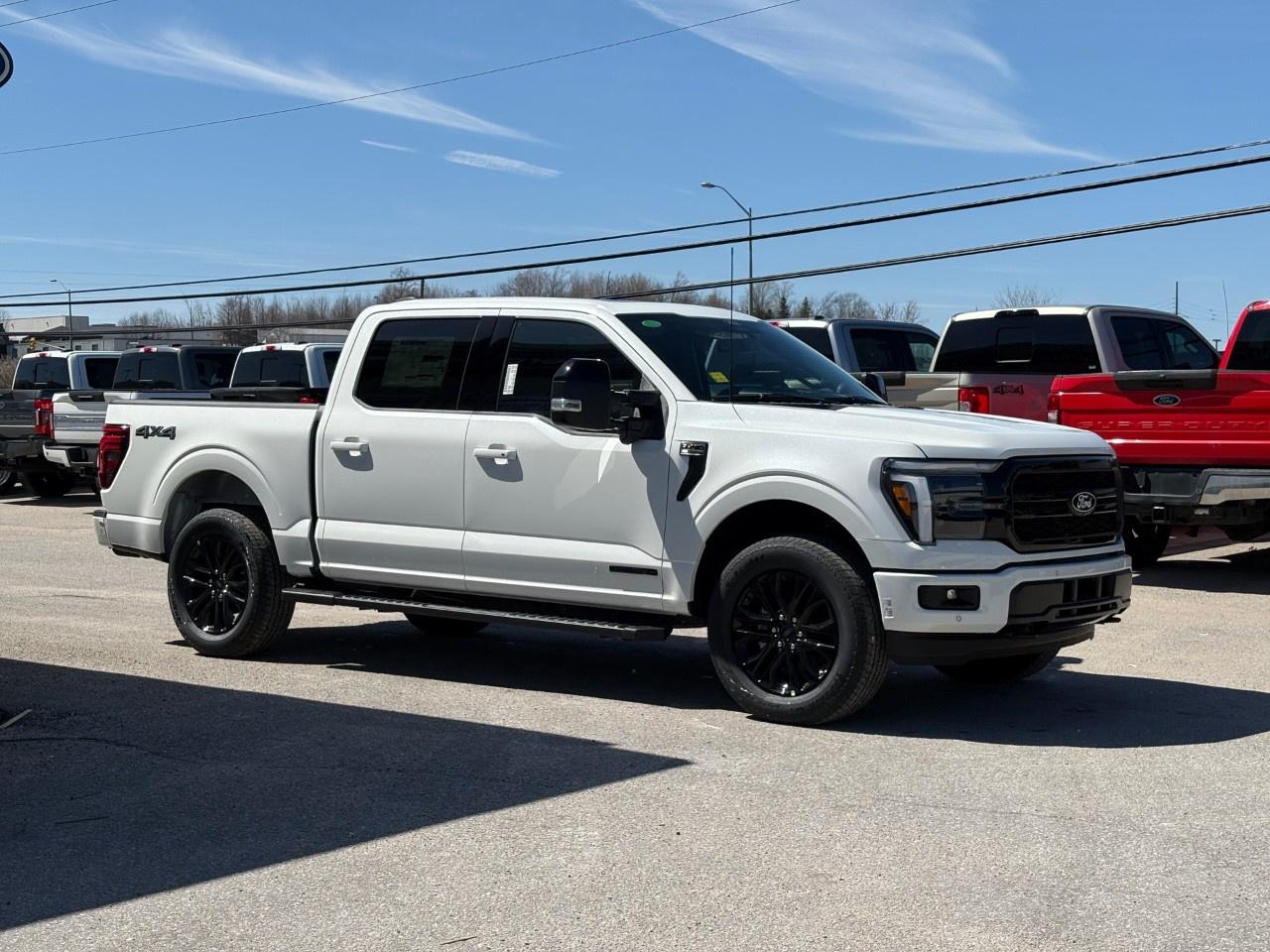 2026 Ford F-150 Lariat 4WD SuperCrew 5.5' Box Photo4