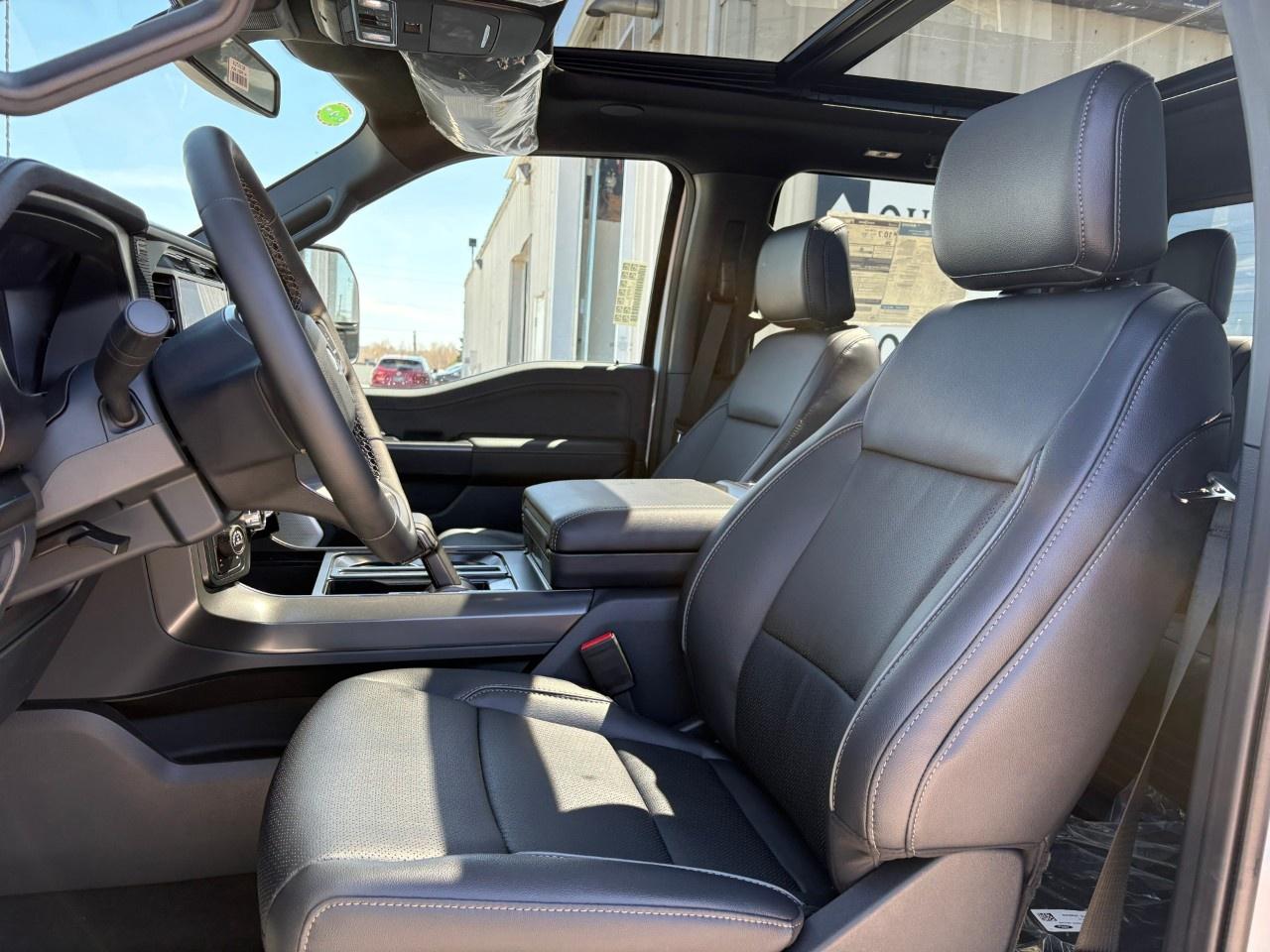 2026 Ford F-150 Lariat 4WD SuperCrew 5.5' Box Photo