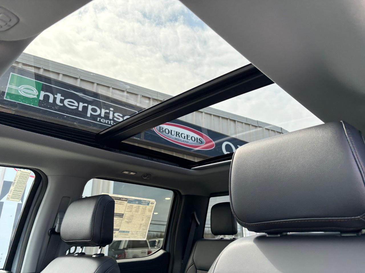 2026 Ford F-250 Super Duty SRW LARIAT 4WD CREW CAB 6.75' BOX Photo