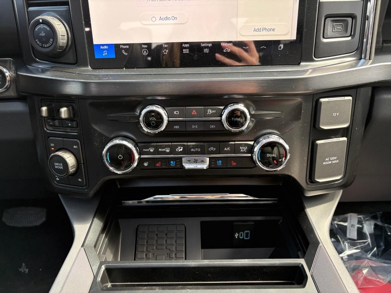 2026 Ford F-250 Super Duty SRW LARIAT 4WD CREW CAB 6.75' BOX Photo