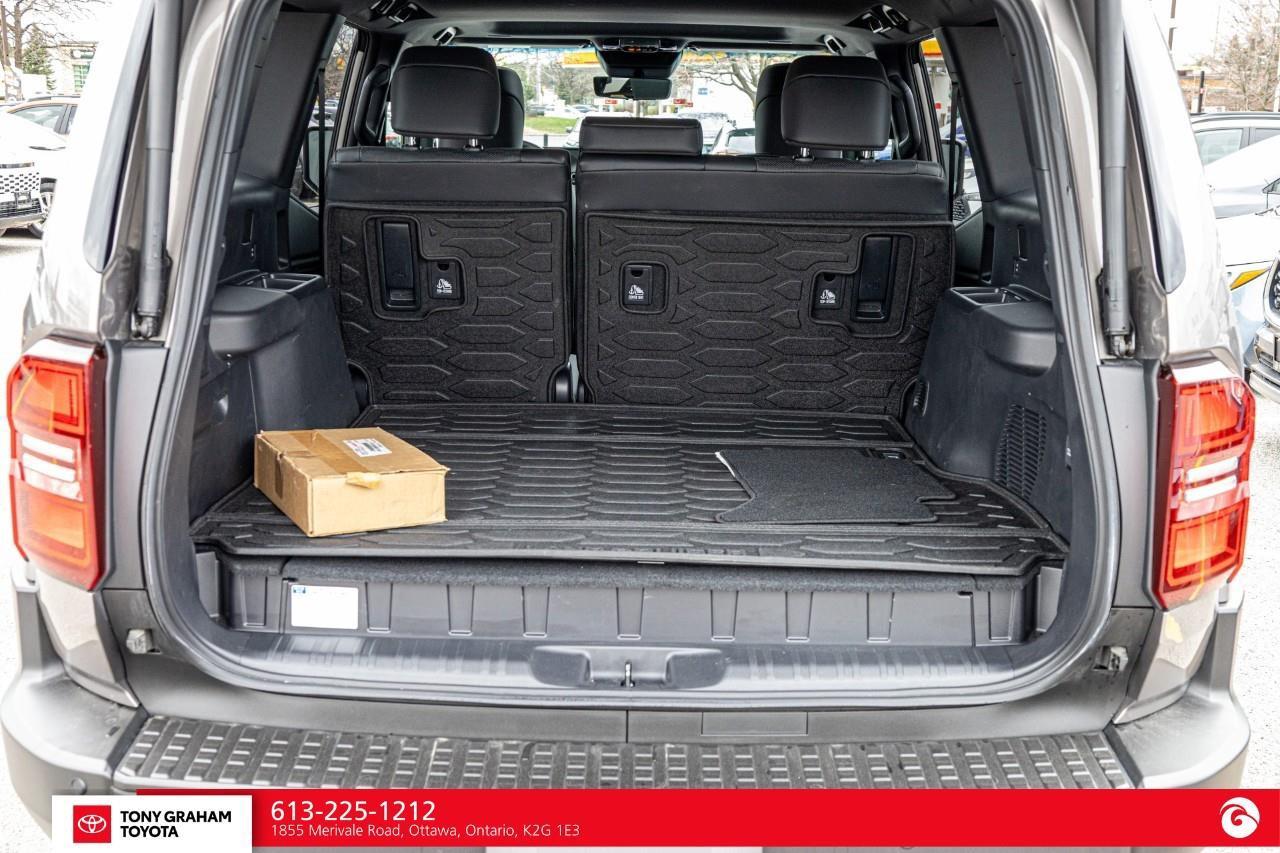 2024 Toyota Land Cruiser PREMIUM PACKAGE Photo