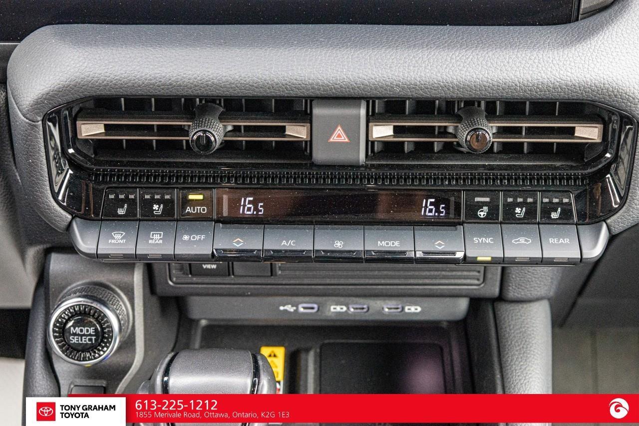 2024 Toyota Land Cruiser PREMIUM PACKAGE Photo