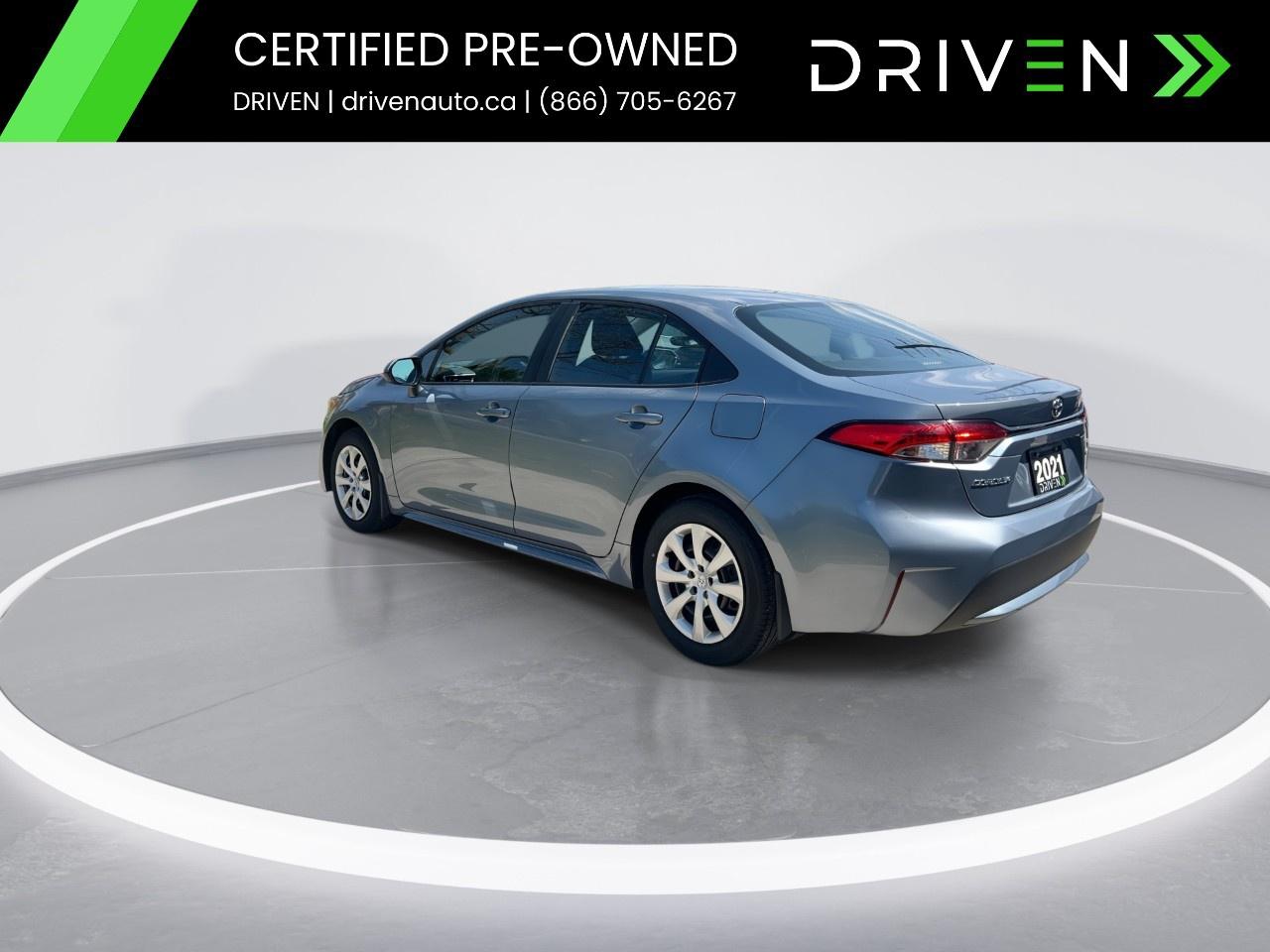2021 Toyota Corolla LE CVT Photo