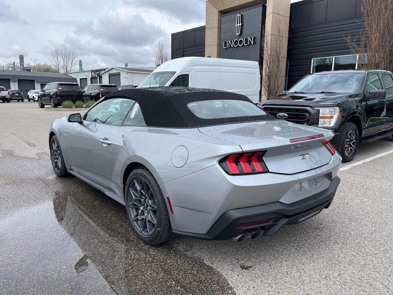 2026 Ford Mustang GT Premium Convertible Photo