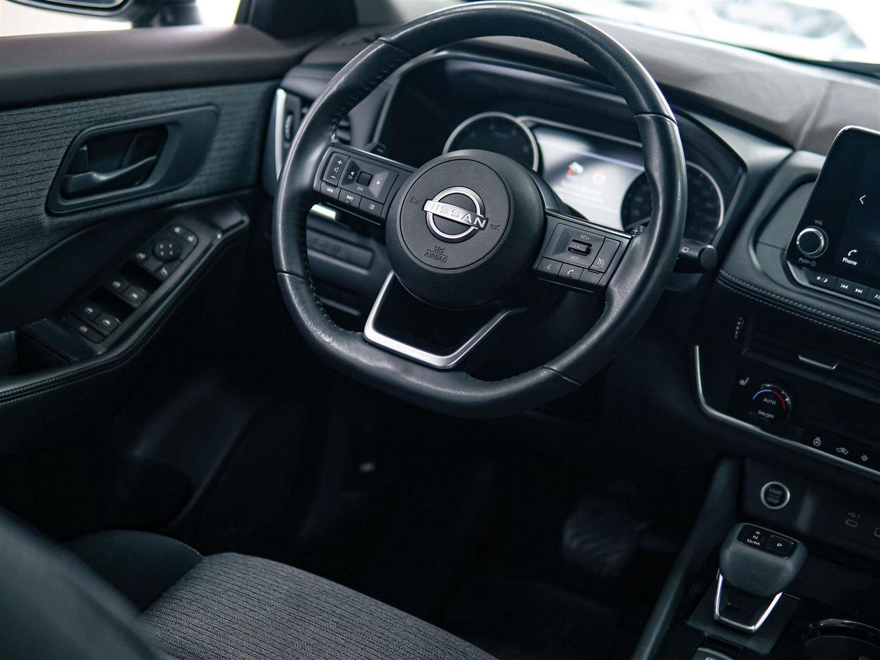 2022 Nissan Rogue S AWD | NO ACCIDENTS | NISSAN SERVICED Photo